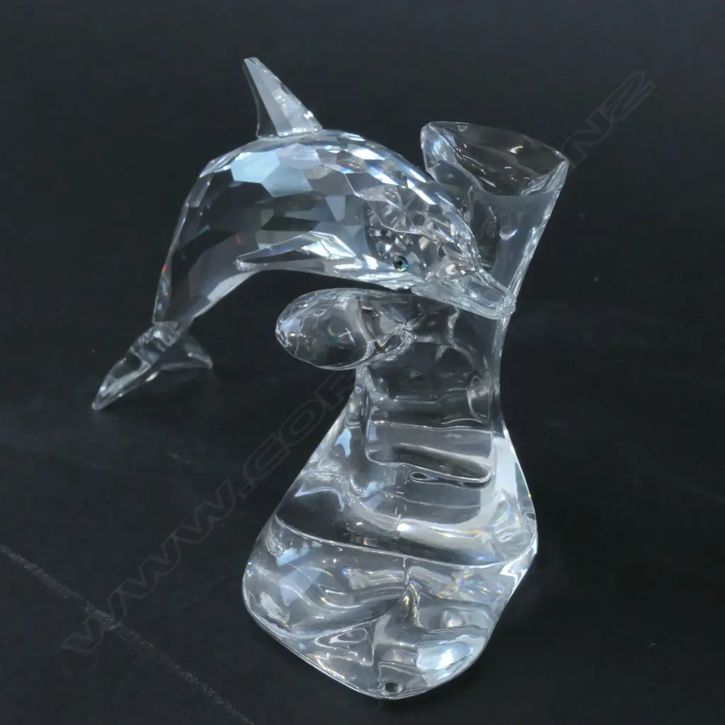 SWAROVSKI BOXED DOLPHIN ON WAVE H 80 MM Image 1++