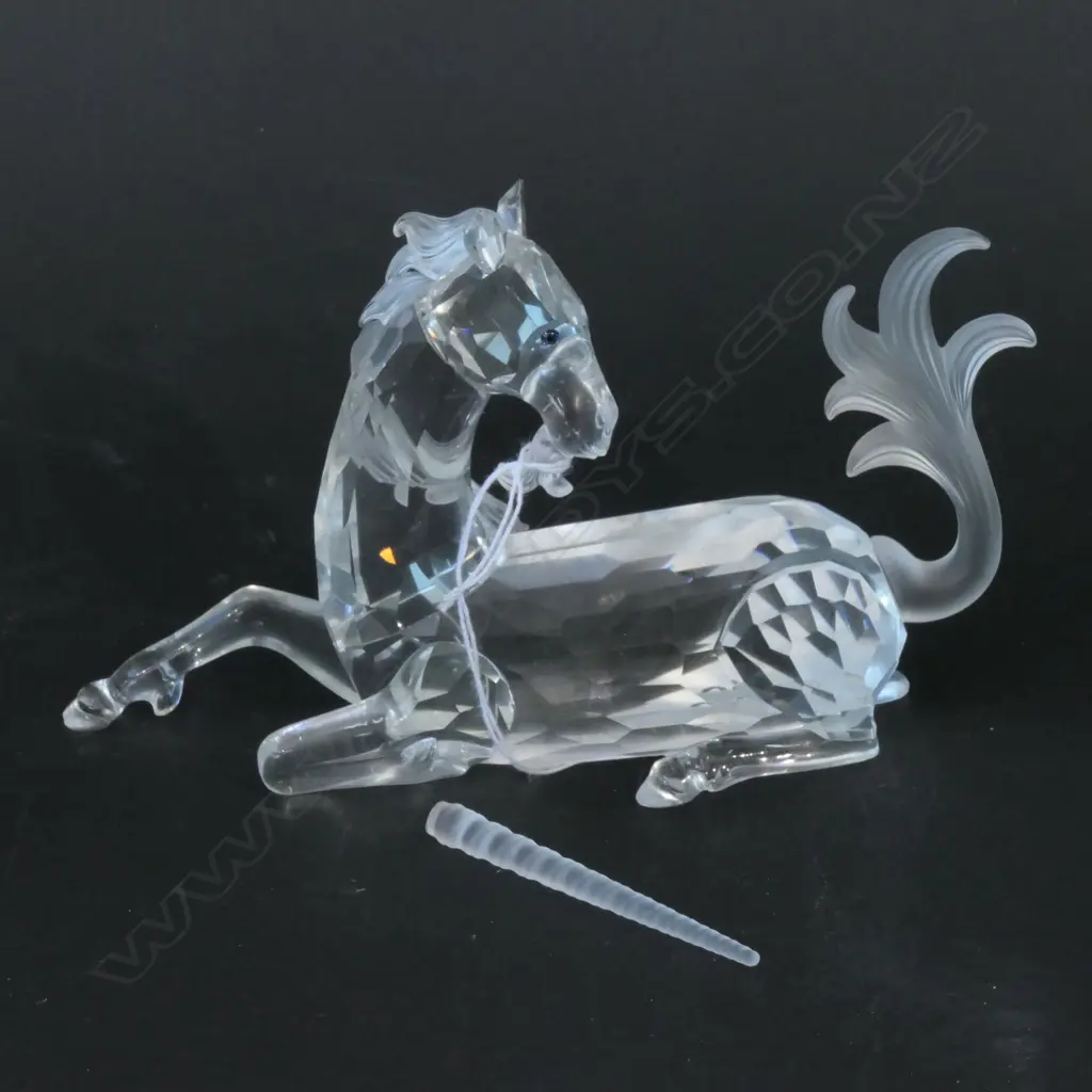 SWAROVSKI BOXED UNICORN 1996 L 140 MM HORN NOT FIXED Image 1++