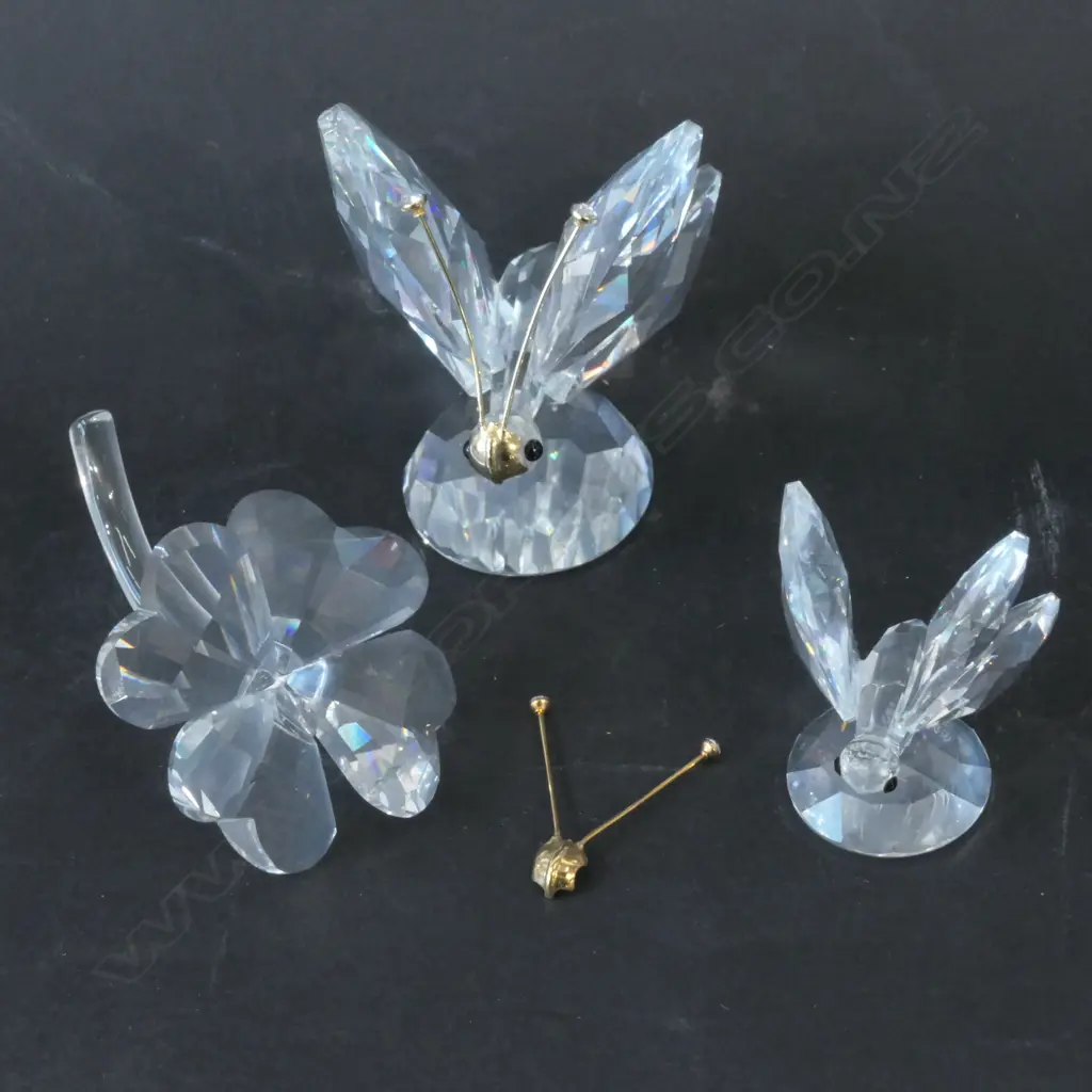 SWAROVSKI BOXED BUTTERFLY'S ANTENNAE UNATTACHED X 2 +CLOVER H 40 MM Image 1++