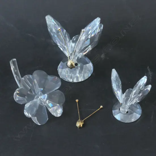 SWAROVSKI BOXED BUTTERFLY'S ANTENNAE UNATTACHED X 2 +CLOVER H 40 MM