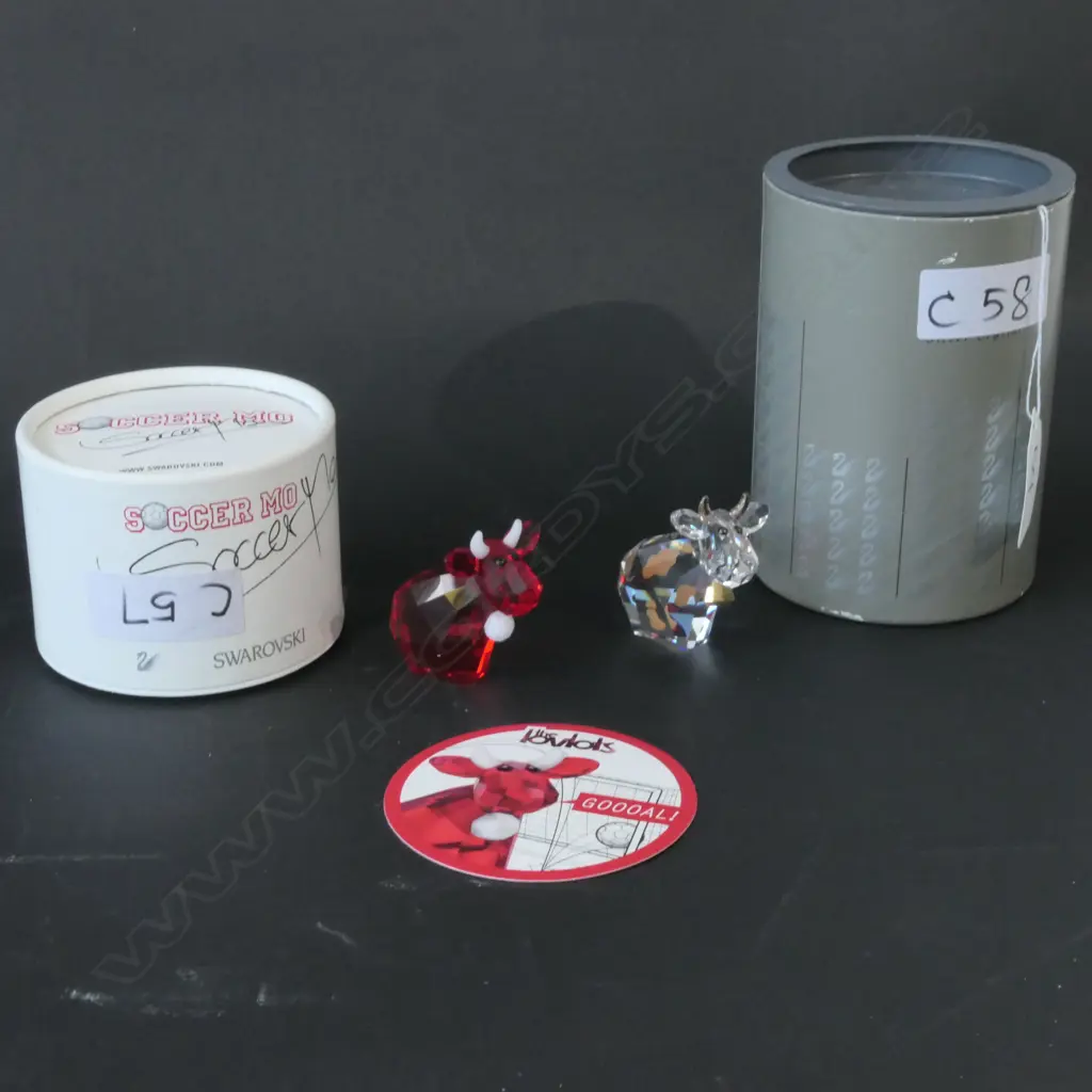 SWAROVSKI BOXED RED BULL + BROWN SPOTTED BULL H 40 MM Image 1++