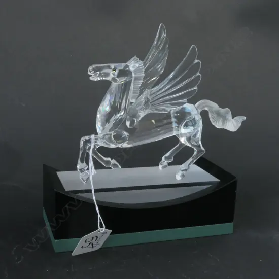SWAROVSKI BOXED PEGASUS WITH STAND 1998 H 120 MM