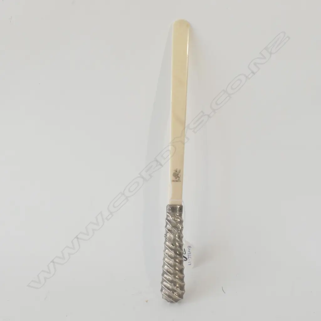 IVORY AND S/S LETTER KNIFE W/ ARMORIAL Image 1++