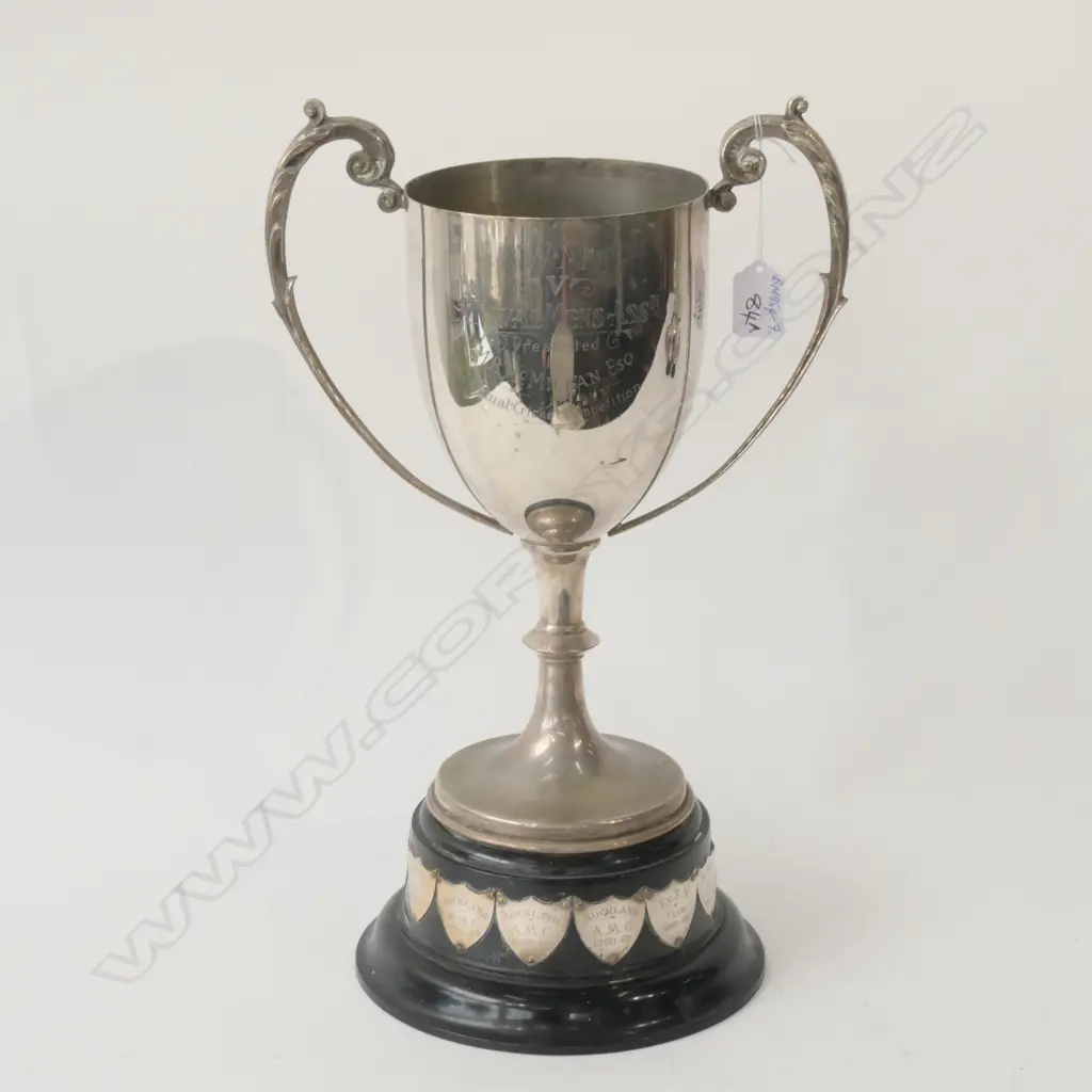 LARGE S/PLATE AUCKLAND TROPHY CUP.... Image 1++