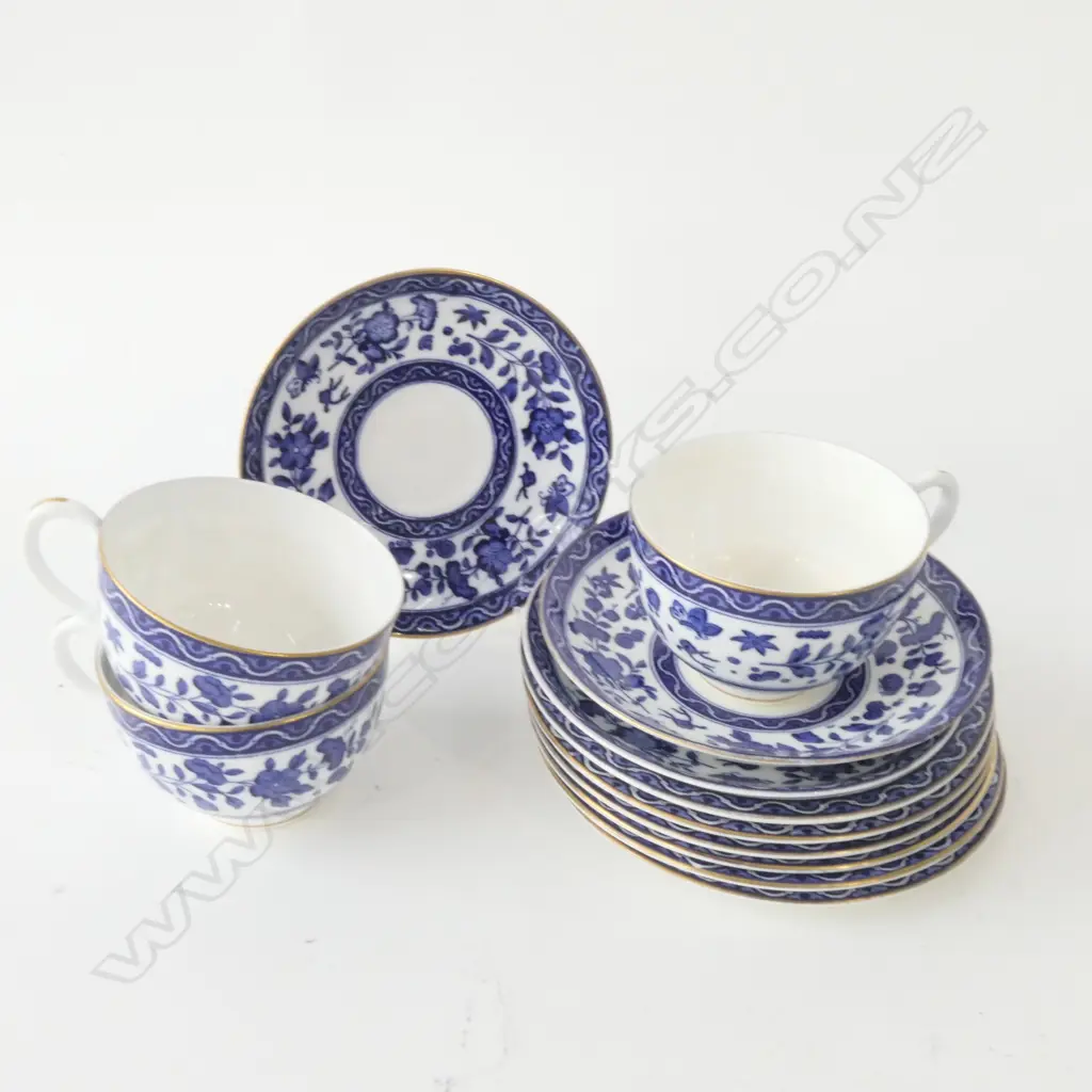 ROYAL DOULTON COLLECTION OF 3 BREAKFAST CUPS, 3 SAUCERS AND 6 SIDEPLATES Image 1++