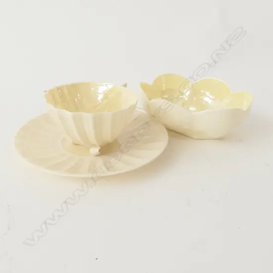 BELLEEK CUP/SAUCER & SMALL BOWL