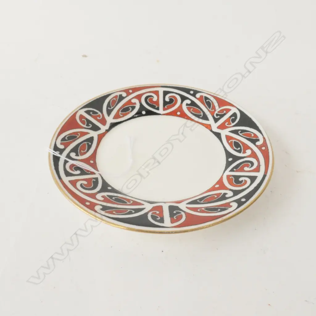 R/DOULTON MAORI ART SAUCER D 130 MM Image 1++