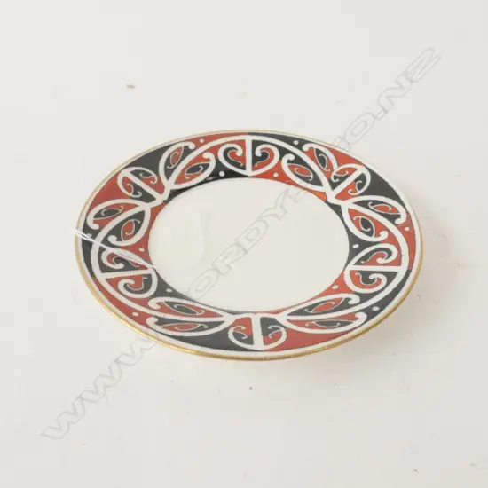 R/DOULTON MAORI ART SAUCER D 130 MM