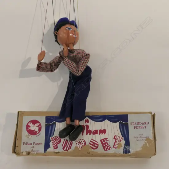 BOXED PELHAM PUPPET OF A YOUNG WOMAN BOX 340 MM