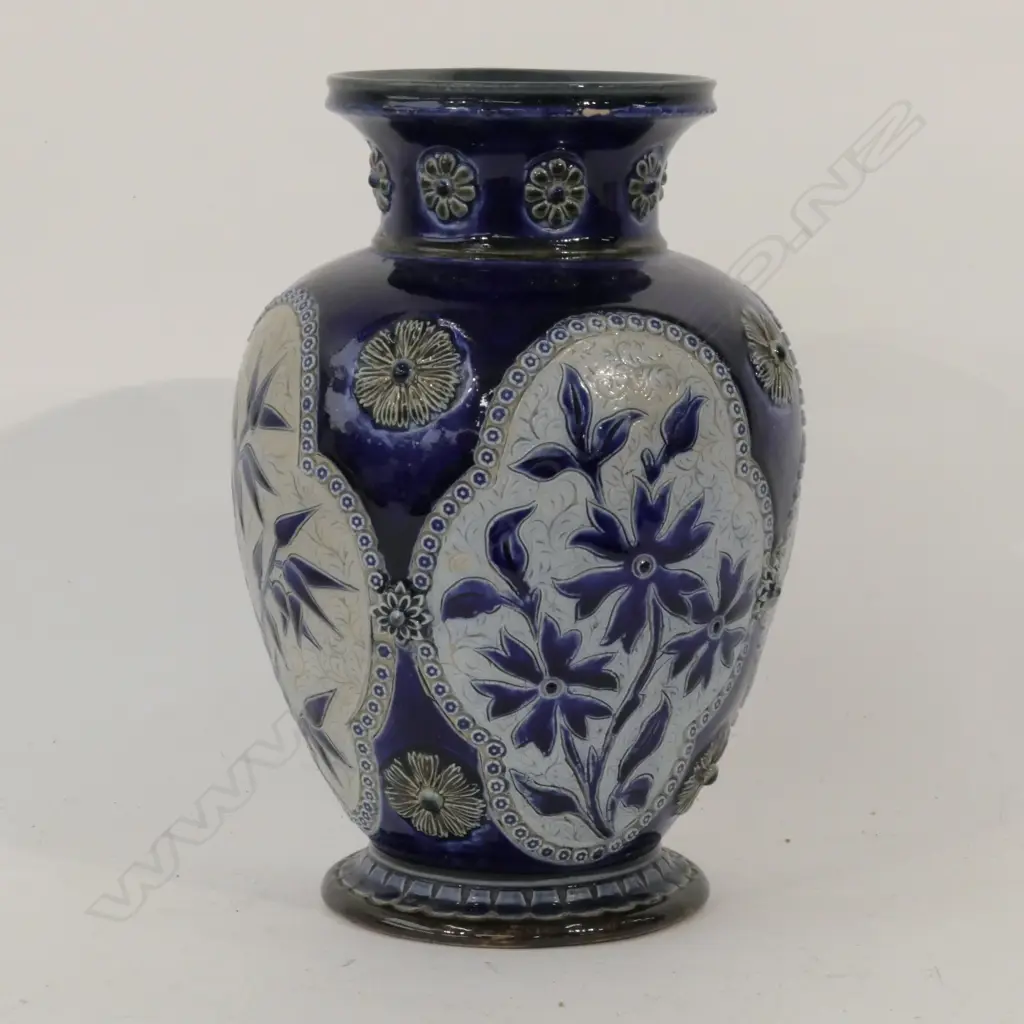 DOULTON LOUISA EDWARDS STONEWARE VASE Image 1++