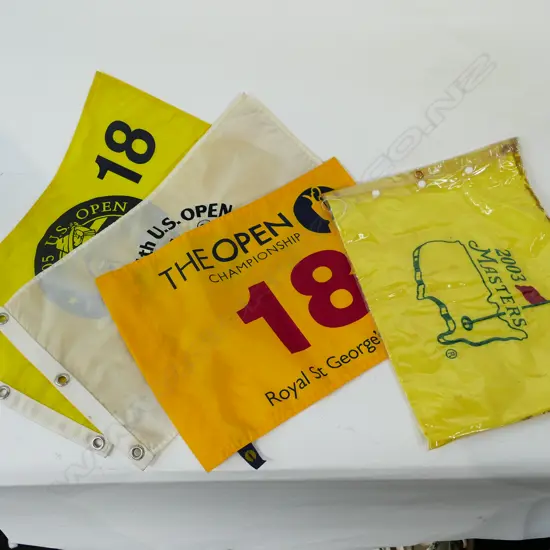 4 GOLFING FLAGS L 55 MM