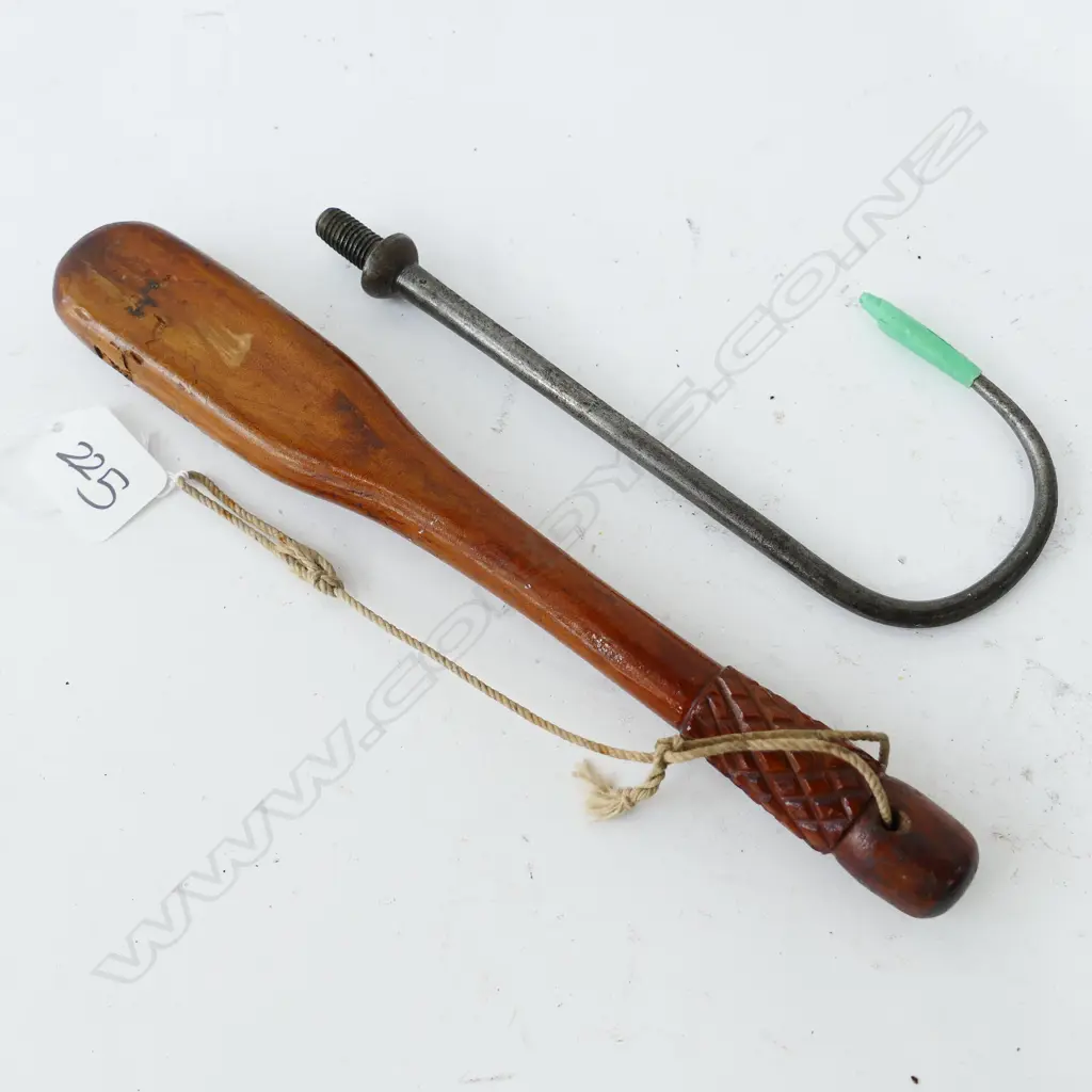 EARLY HAND MADE SOLID WOOD 'PREIST' AND GAFF HEAD Image 1++