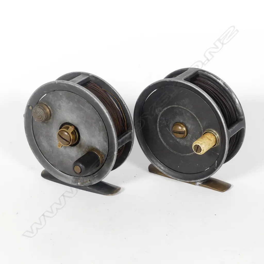 TWO EARLY 20THC SMALL 2¾" ALUMINIUM FLY REELS... Image 1++