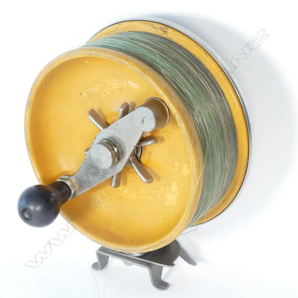 C.1950 LGE 6" ALVEY SEA FISHING REEL... Image 1++
