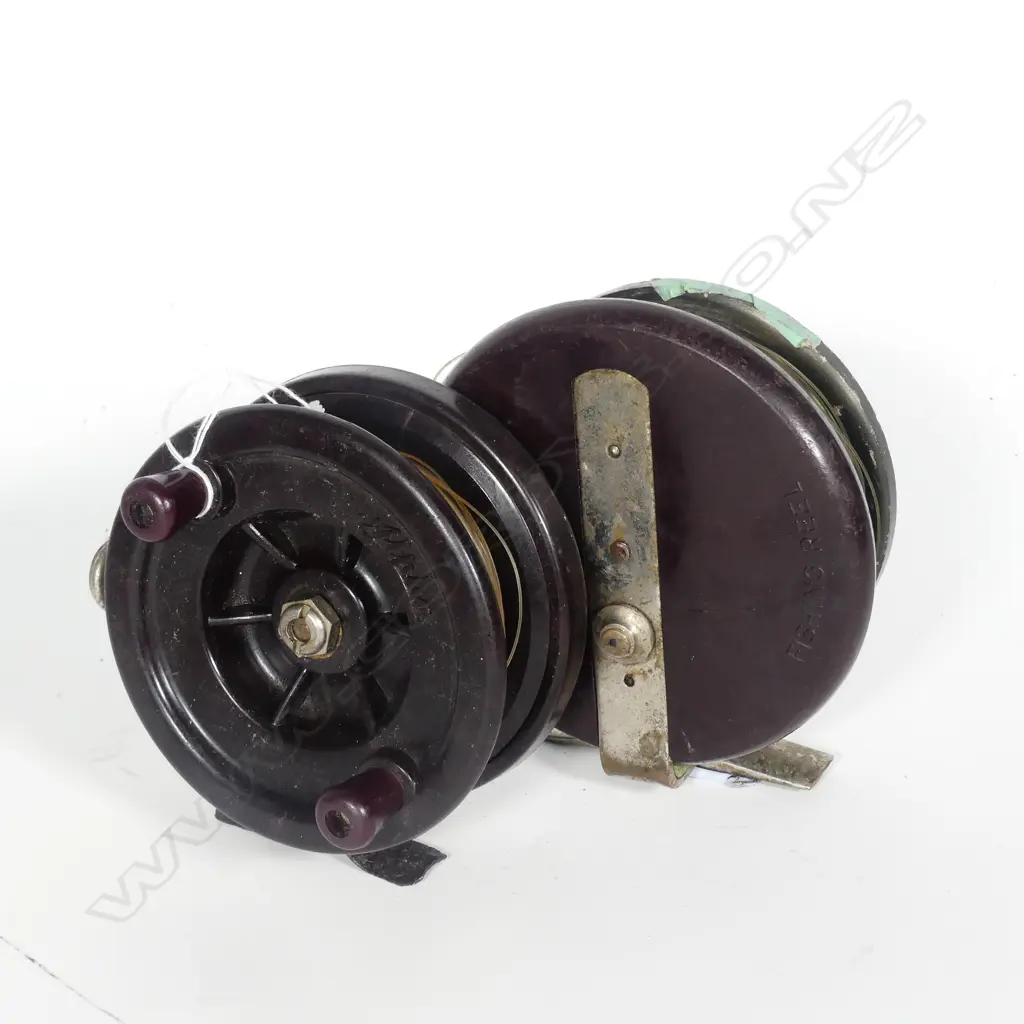 4" ALPHA BAKELITE FISHING REEL & 4" EVER READY DAM REEL Image 1++