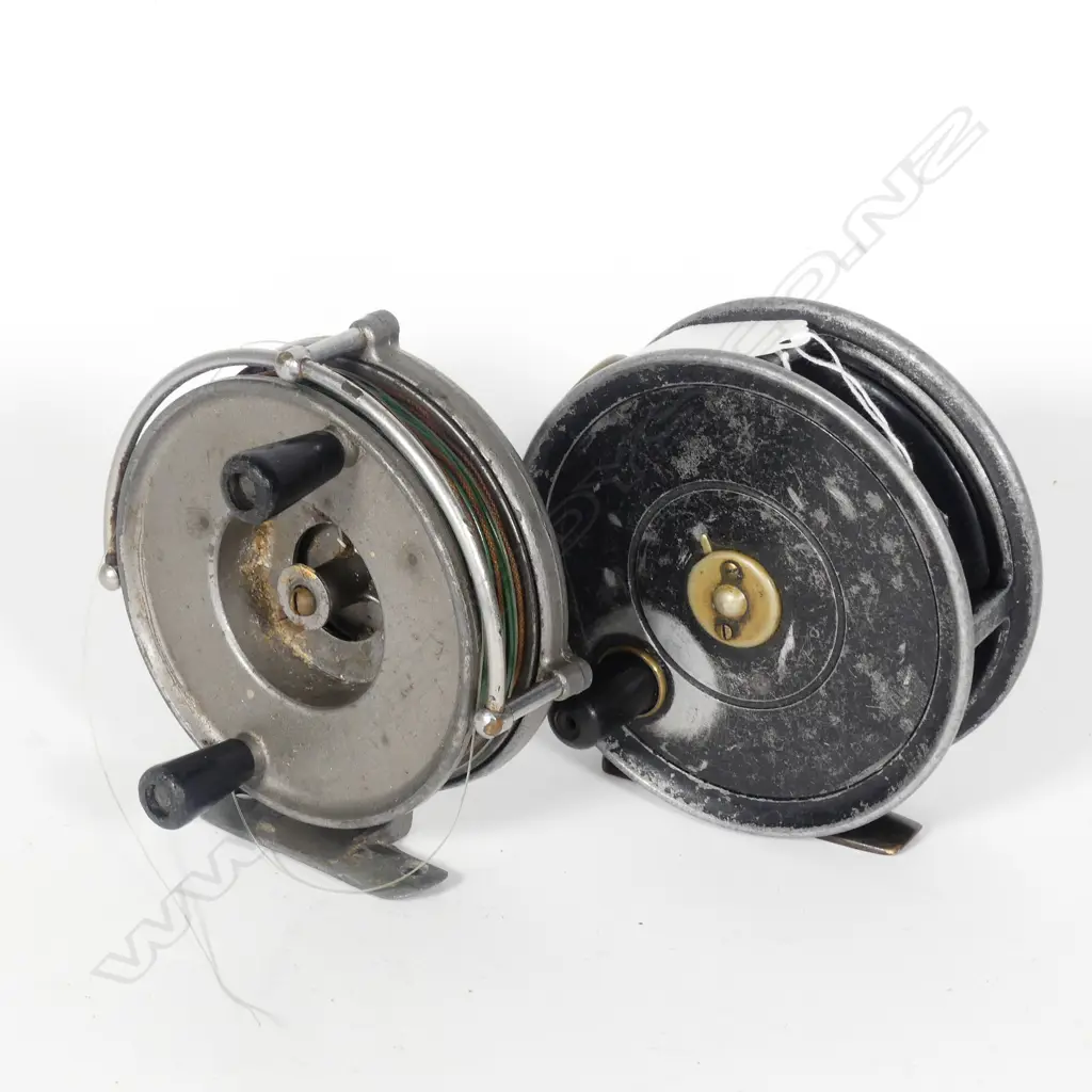 TWO EARLY/MID 20THC ALUMINIUM FLY FISHING REELS... Image 1++