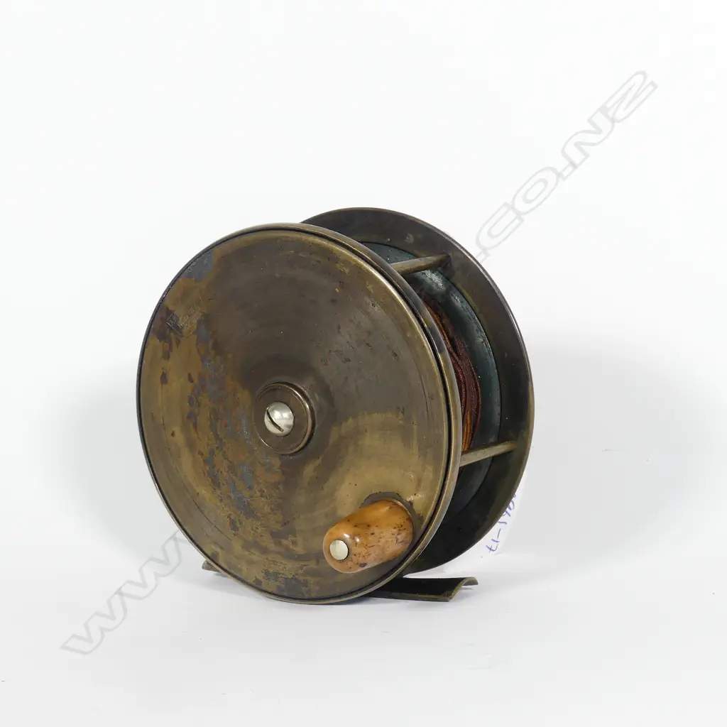 C.1890 A.W. GAMAGE LTD, LONDON 4" BRASS FISHING REEL Image 1++