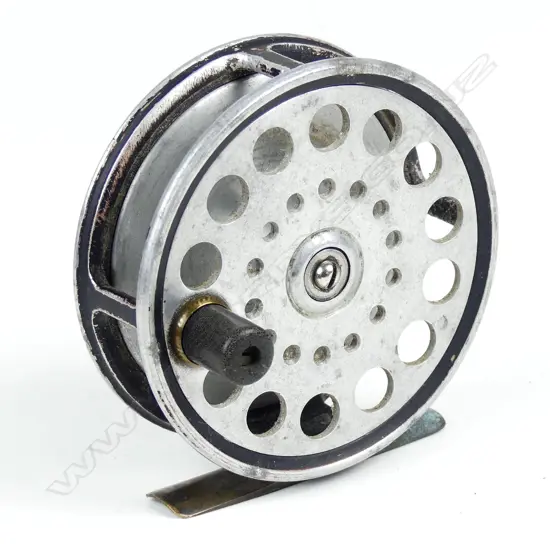 SCARCE FARLOW'S 3½" W-P FLY REEL