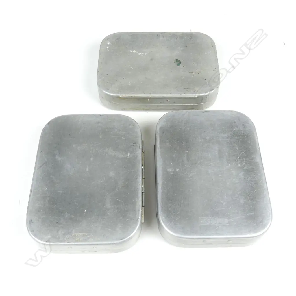 THREE WHEATLEY SILMALLOW METAL FLY BOXES Image 1++