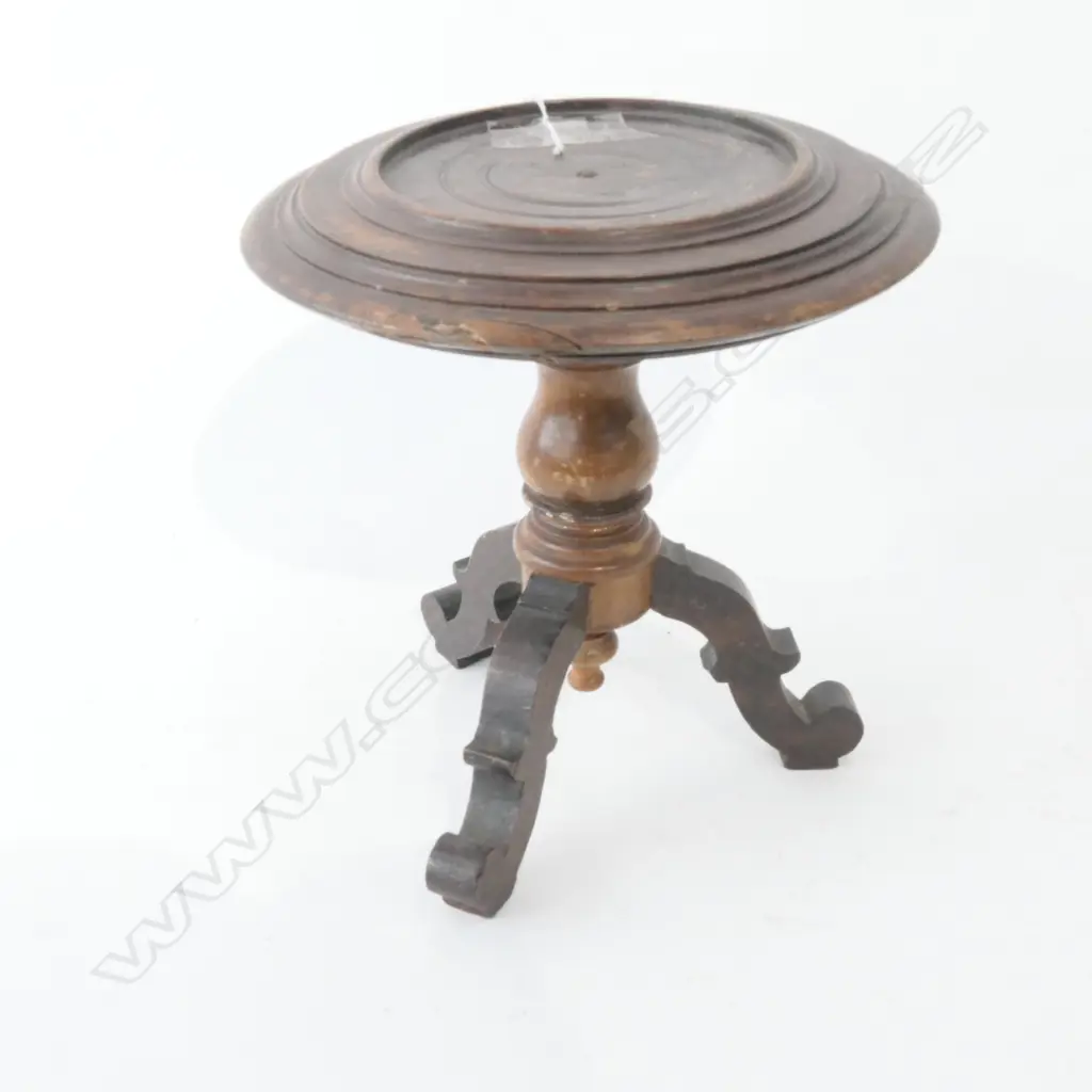 MINIATURE TRIPOD BASED DISPLAY STAND H 200 MM Image 1++