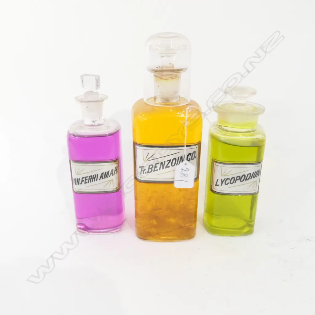 3 C1900 PHARMACY BOTTLES ORIGINAL LABELS Image 1++
