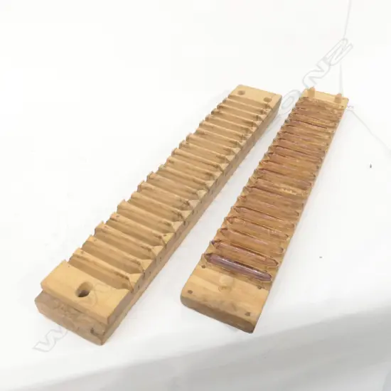 VINTAGE WOODEN CIGAR MOLD 20 SECTION L.560mm 