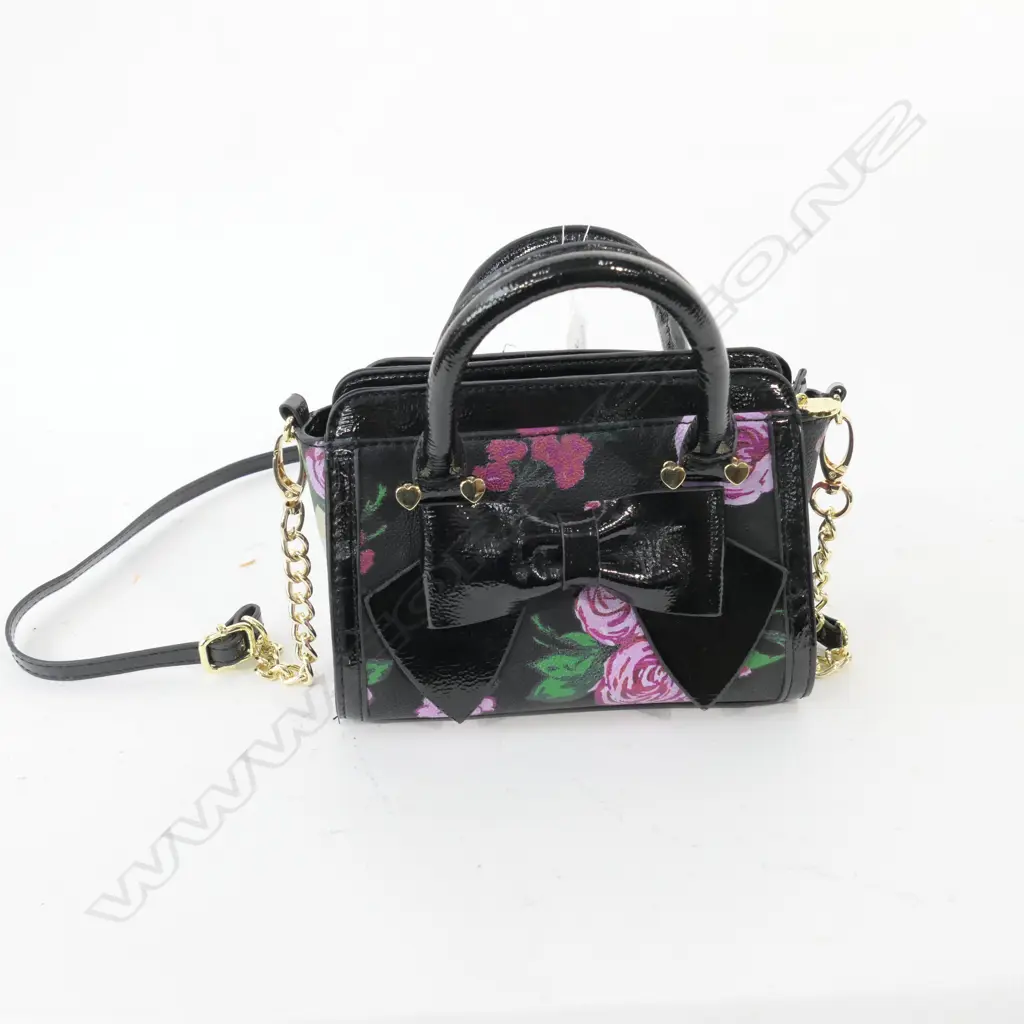 BETSEY JOHNSON CROSS BODY BAG Image 1++