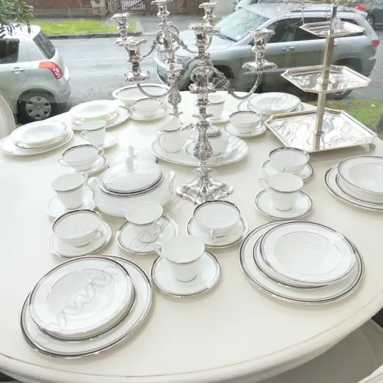 49 PCE ROYAL DOULTON 'SARABANDE' INCL. 6 OF EACH; DINNERPLATES, SIDE PLATES, BOWLS, CUPS, SOUP BOWLS, 12 SAUCERS,JUG ETC