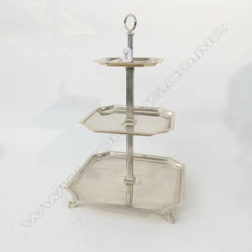 SILVERPLATE HIGH TEA STAND Image 1++