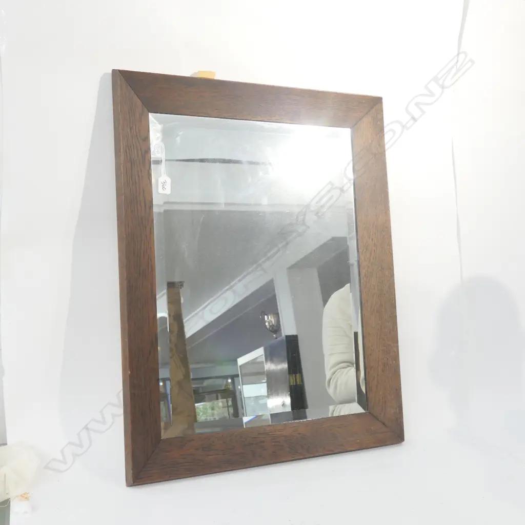 OAK FRAMED BEVELLE MIRROR 770 X 600mmD MI Image 1++