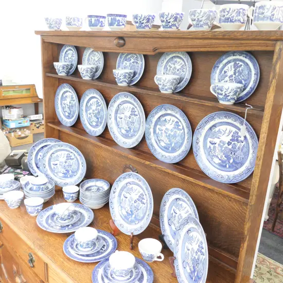 70 PCE JOHNSON BROS BLUE WILLOW