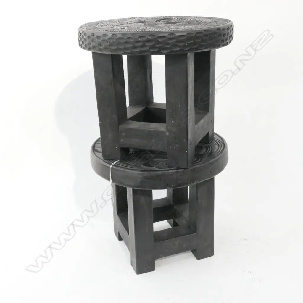 PR OF MAORI CARVED WOODEN STOOL WITH PAUA INSET EYES D 270 MM Image 1++