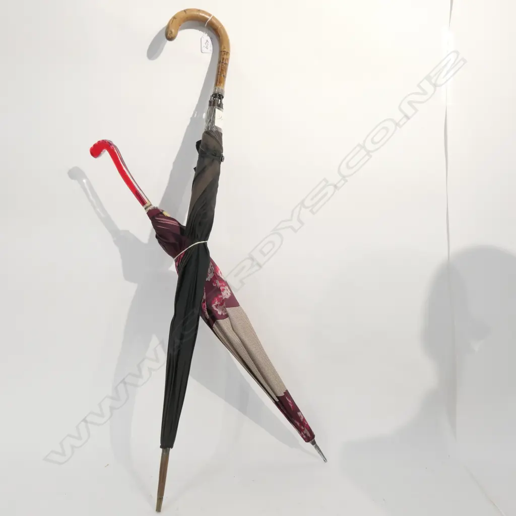 VINTAGE UMBRELLA SILVER MOUNT + DECO PARASOL Image 1++