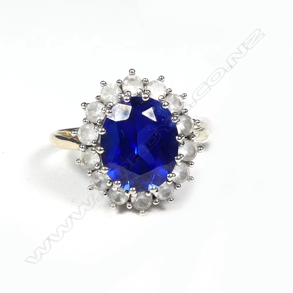10CT GOLD SAPPHIRE? & FAUX DIAMOND RING, UK SIZE O, TOTAL WEIGHT 4GM Image 1++