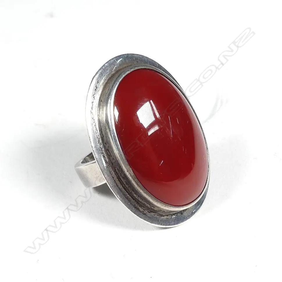 LG 925 S/SILVER & CARNELIAN RING, UK SIZE L-M, TOTAL WEIGHT 12GM Image 1++