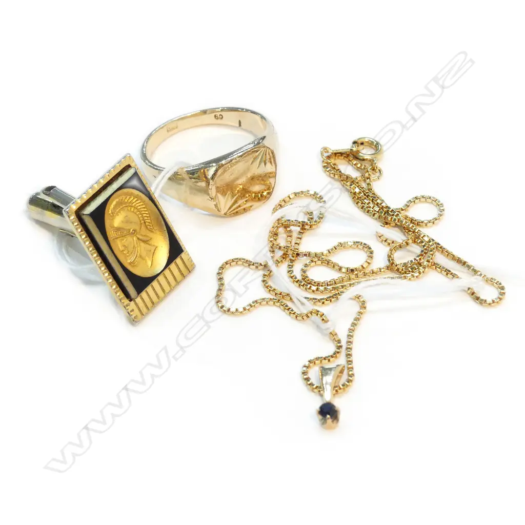 9CT GOLD SAPPHIRE PENDANT  ON G/PLATED CHAIN, RING & 1 CUFFLINK Image 1++
