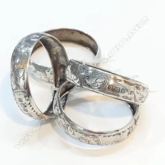 4 STG NAPKIN RINGS