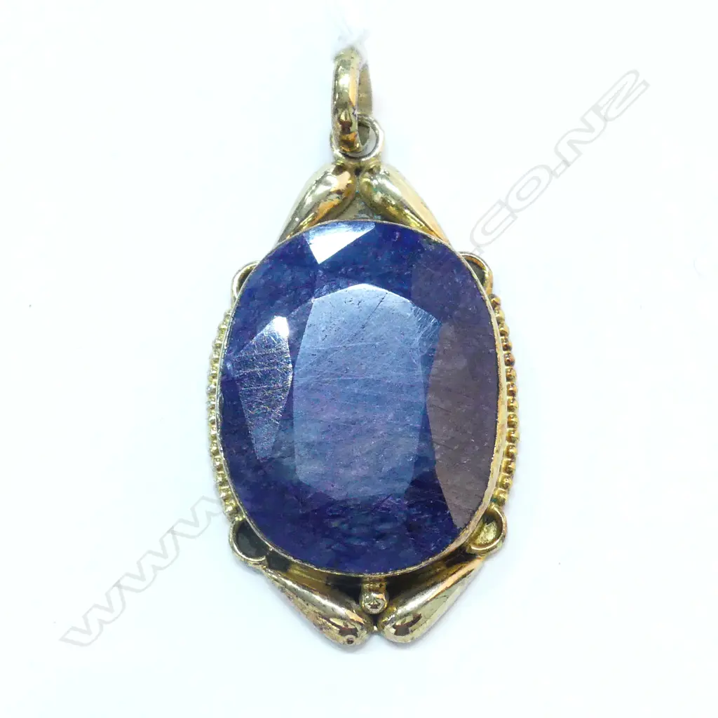 LGE OVAL FACETTED KYANITE/SAPPHIRE(?) SILVER PENDANT Image 1++