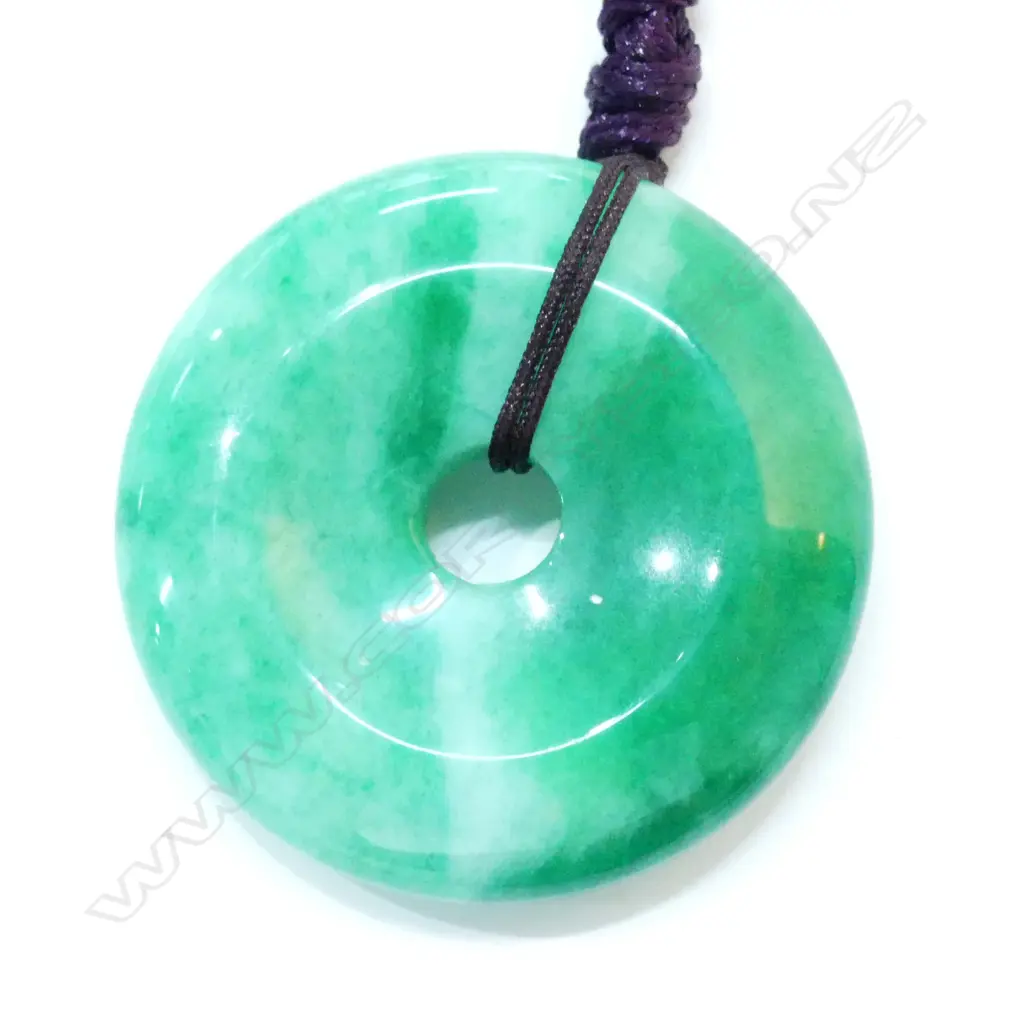 JADEITE VIBRANT GREEN PIERCED BI DISC DIA.40mm Image 1++