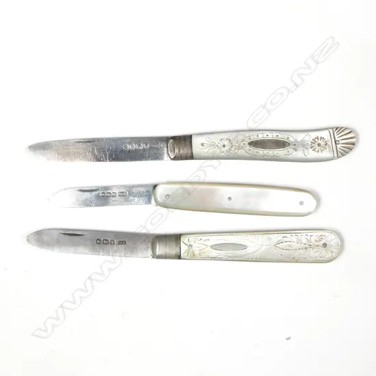 3 ANTIQUE MOP & S/SILVER FRUIT KNIVES, HALLMARKED