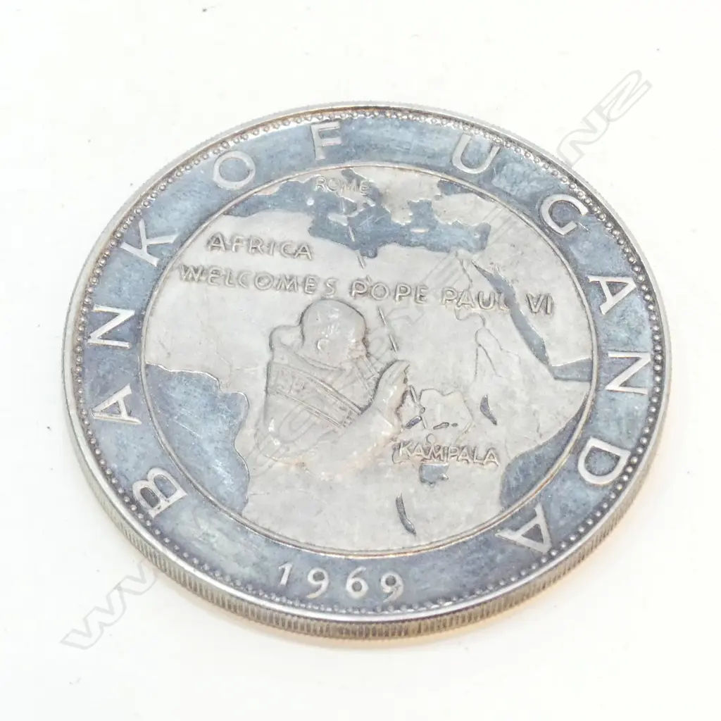 UGANDAN SILVER TWENTY SHILLING COIN 40.3 GMS Image 1++