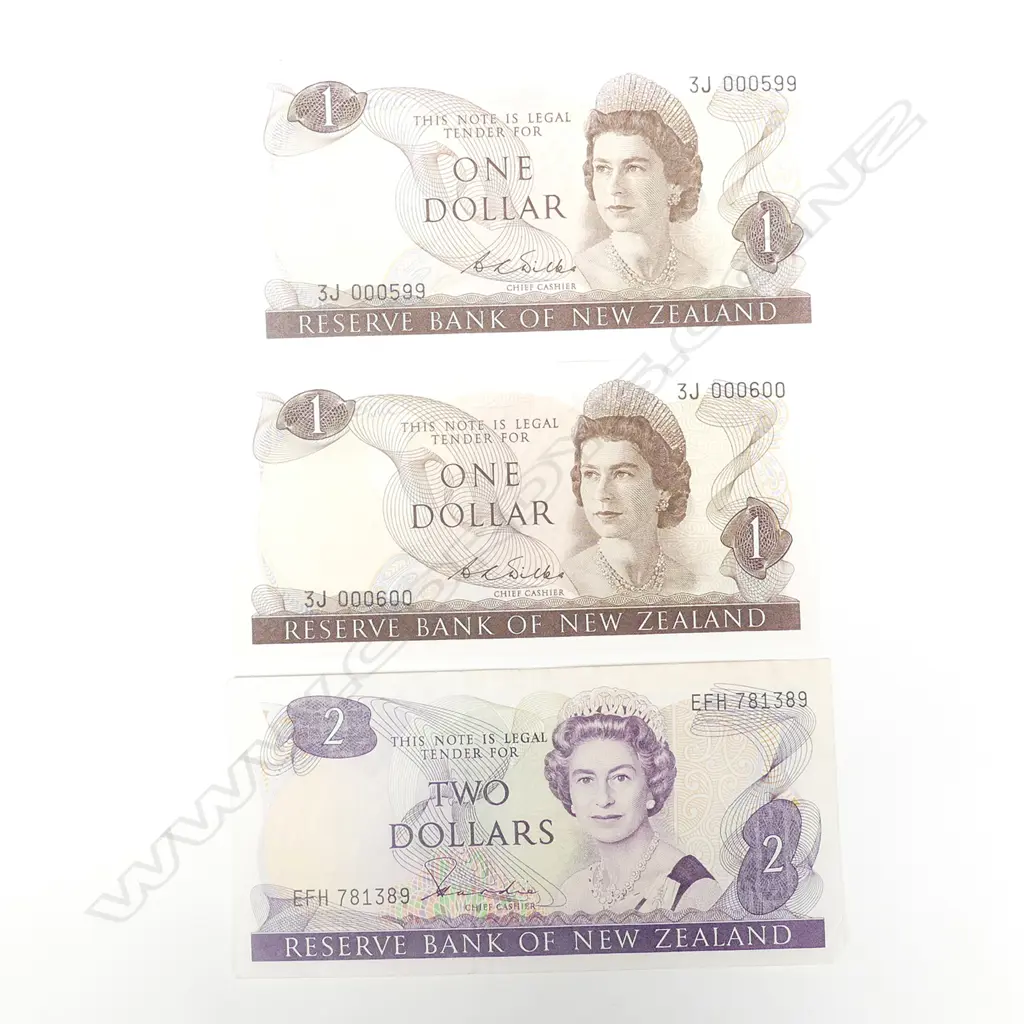 3 NZ BANKNOTES P.L WILKS 2 CONSECUTIVE $ 1.00 + HARDIE $ 2.00 TYPE 2 Image 1++
