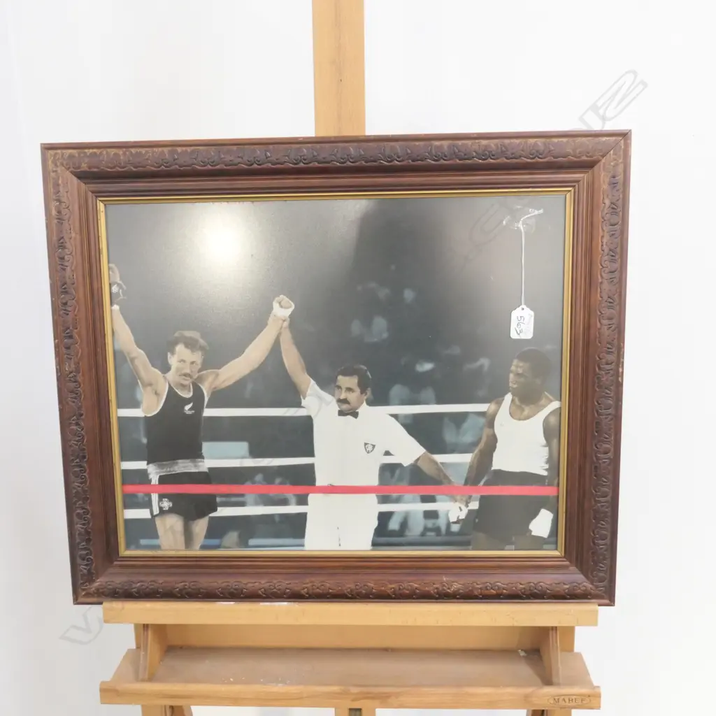 FRAMED COLOUR PHOTO N.Z COMMENWEATH BOXING Image 1++