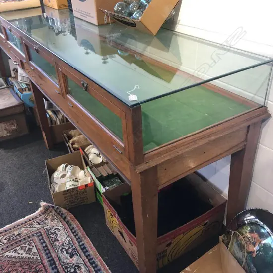 c1910 LONG JEWELLERY DISPLAY COUNTER/CABINET NEW GLASS