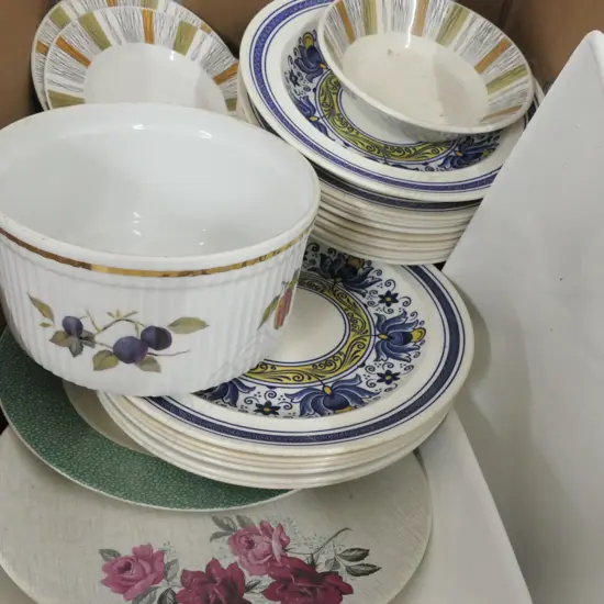 LOT ASST DINNER WARE ETC