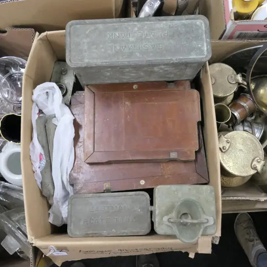 VINTAGE PHOTOGRAPHY PLATES AND DEVELOPING EQUIPMENT