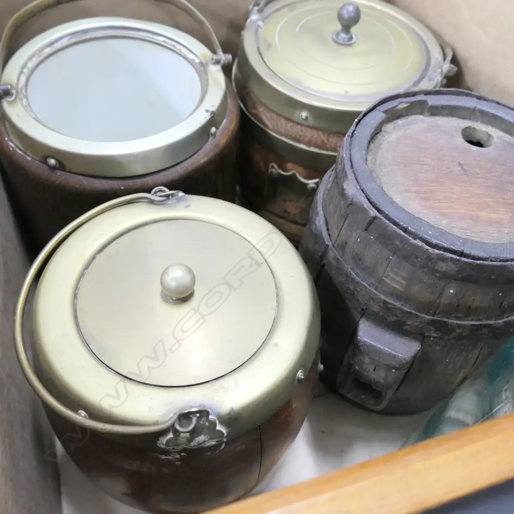BOX LOT 4 WOODEN BARRELS, GLASS JAR AND FRAME Image 1++