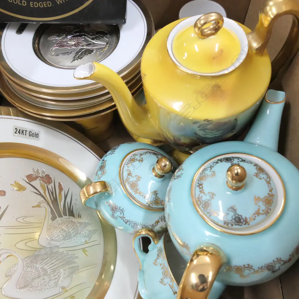 2 COFFEE SERVICES GLORIA AND FOREIGN + CHOKIN PLATES Image 1++