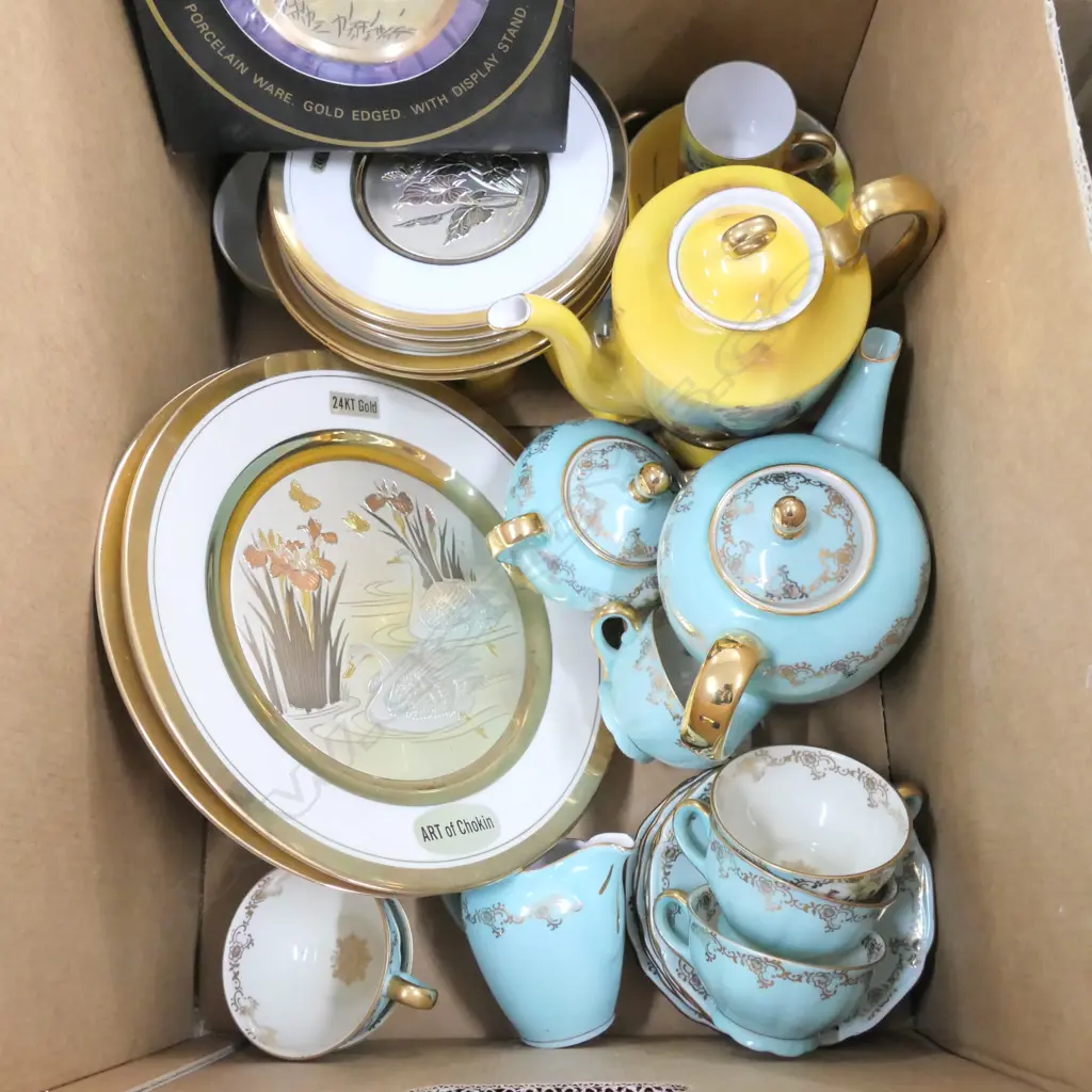 2 COFFEE SERVICES GLORIA AND FOREIGN + CHOKIN PLATES Image 1++