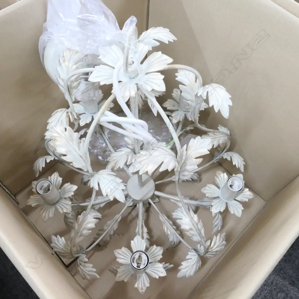 ITALIAN 5 LIGHT CHANDELIER NEW IN BOX WITH ATTACHABLE CRYSTALS 550MM H 540MM DIA Image 1++